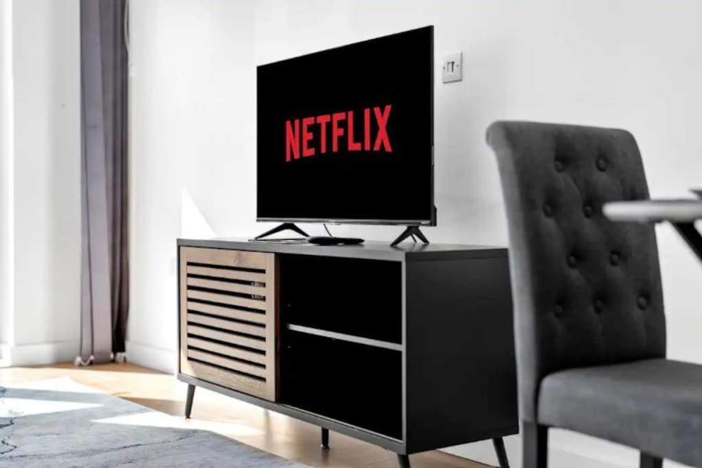 Deluxe 1 Bed In Colindale Wembley With Freewifitv Lägenhet London Exteriör bild